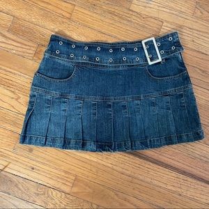 Vintage 00s denim mini skirt